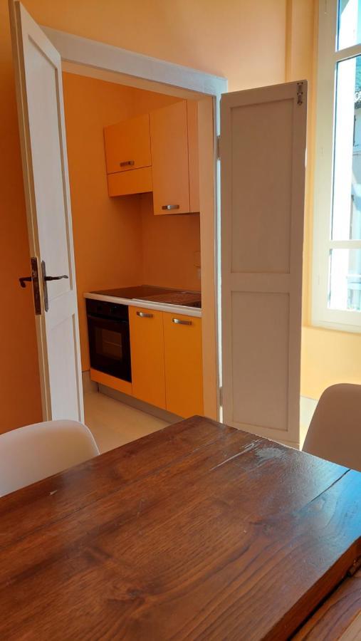 La Casa Del Mago Camere E Appartamenti Pissignano Екстериор снимка